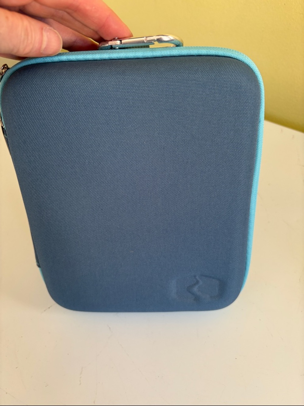 Rheos Take me to the water Hardshell Sunglasses Blue zipper protective Case
